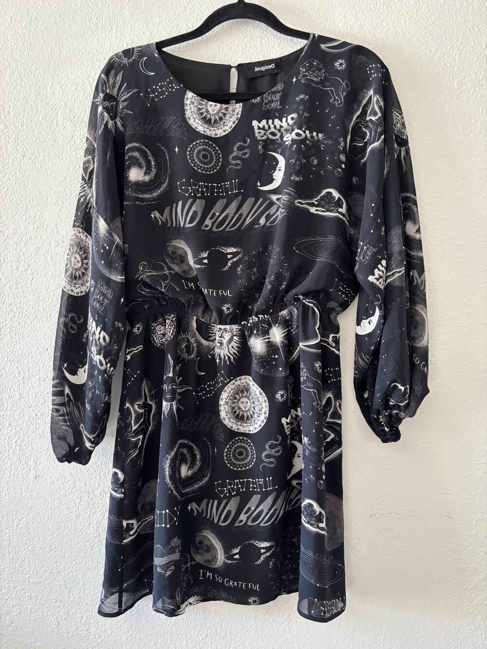 Desigual Womens Celestial Dress Black Accent Print Sz L Sun Moon Stars